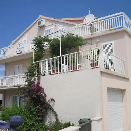 One-bedroom With Terace With Sea View